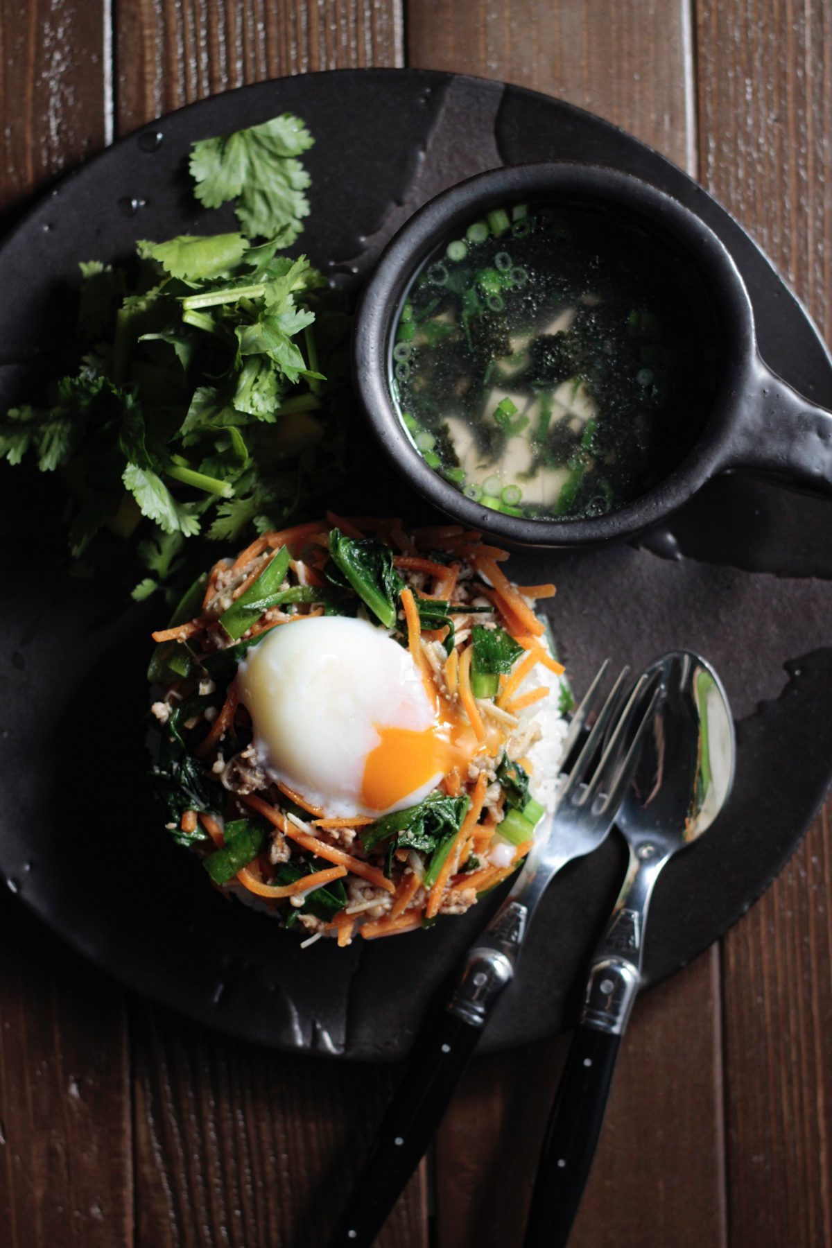 ①アイキャッチ写真オイシックスのビビンバ