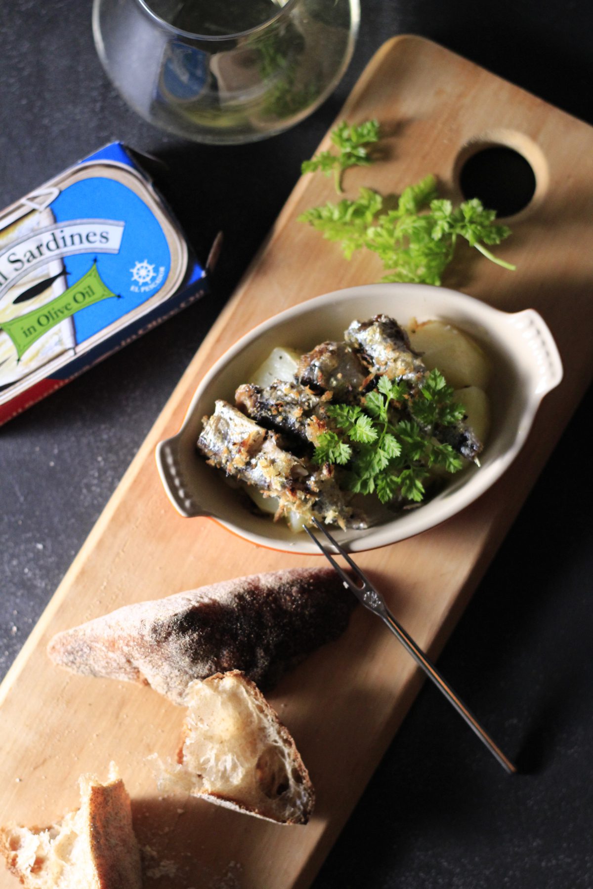 ルクルーゼ　オイルサーディンとジャガイモ②