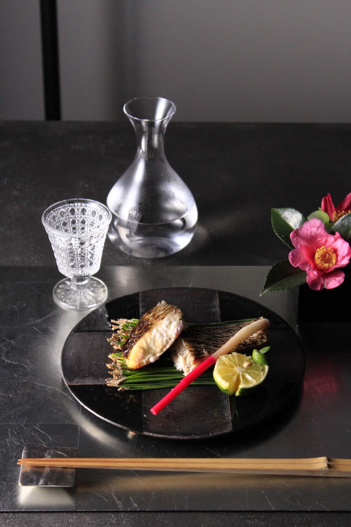 買ってきた焼き魚を盛り付け⑥