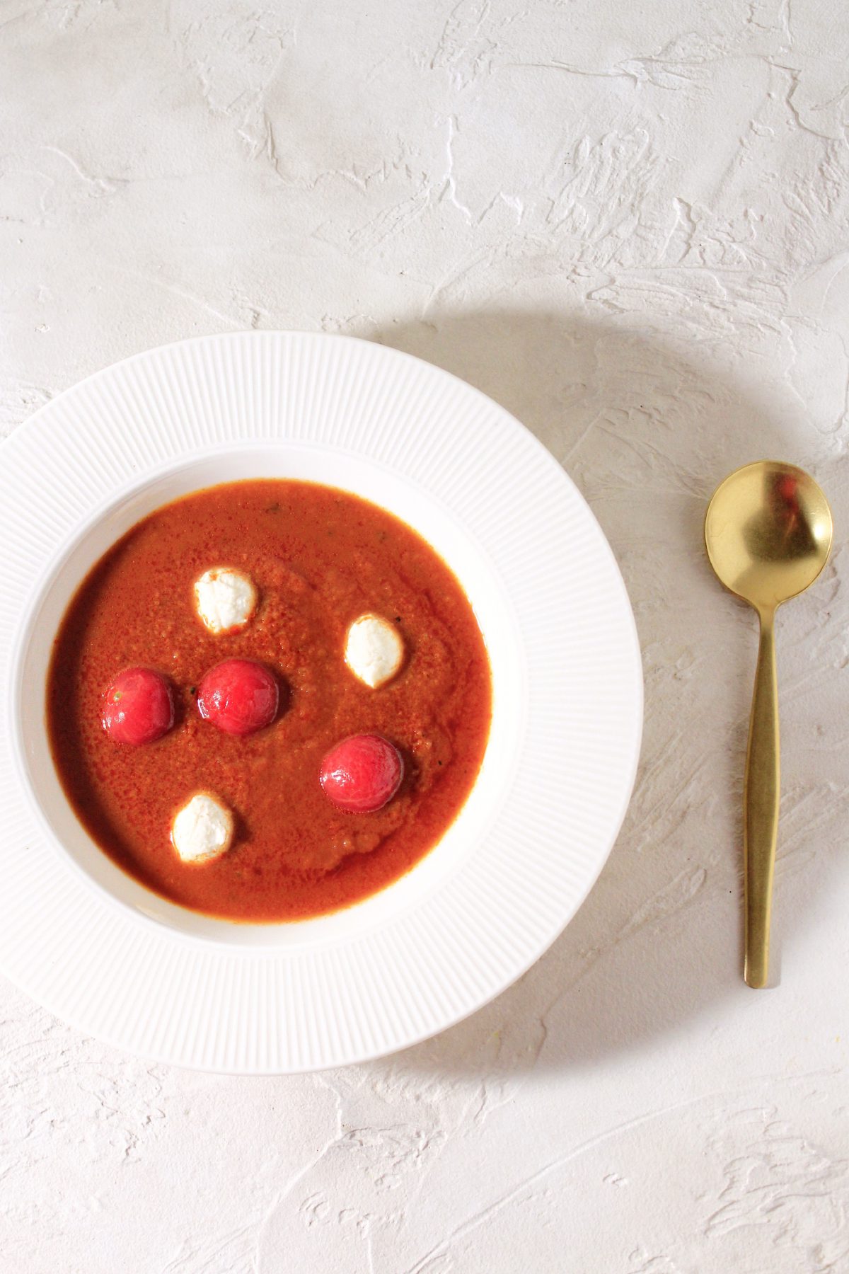 レトルトトマトスープにミニモッツァレラ③